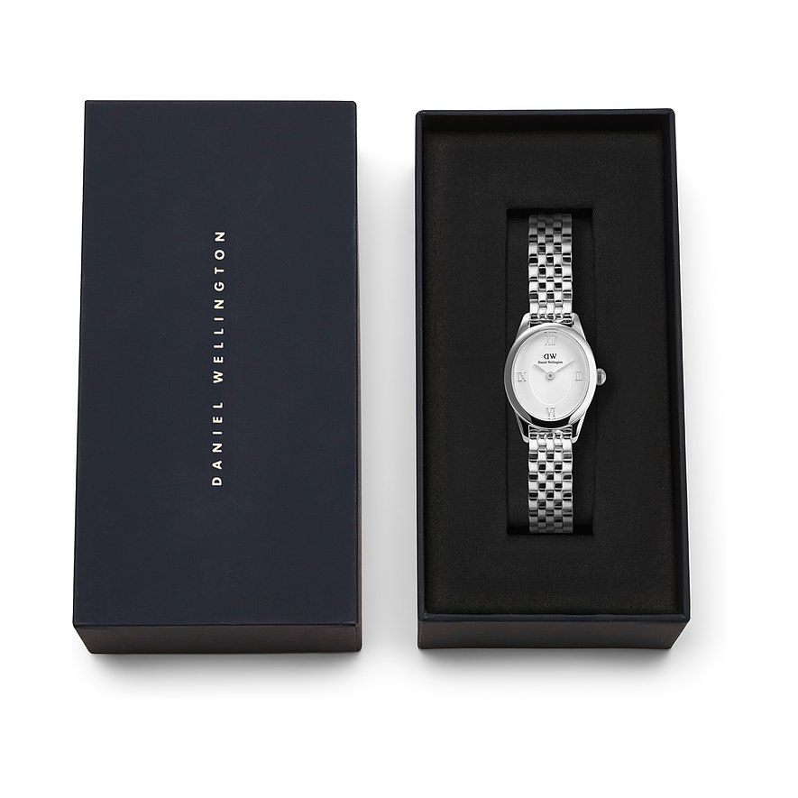 Daniel Wellington Damenuhr mit Edelstahlgehäuse, analog und silberfarben.