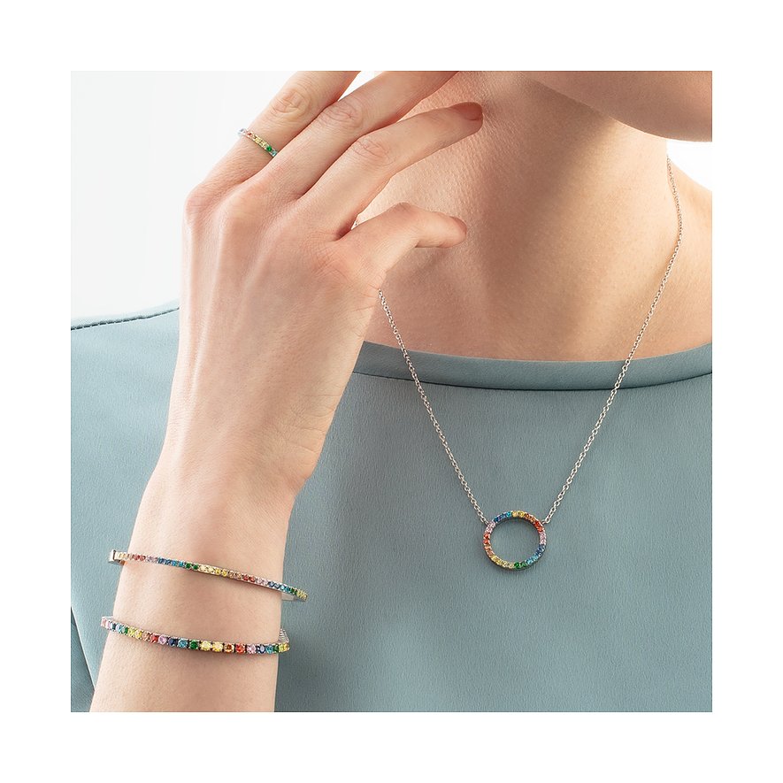 Coeur de Lion Armband aus Edelstahl mit bunten Steinen.