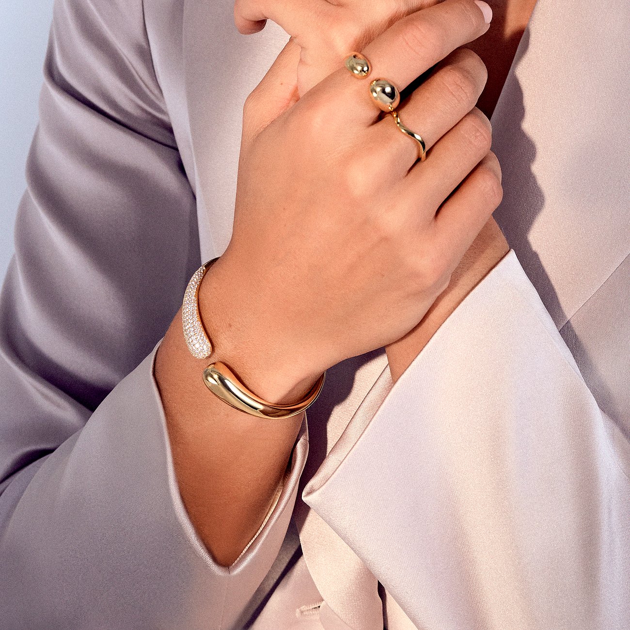 Sif Jakobs Jewellery Armband aus 925er Silber mit farbigen Steinen.
