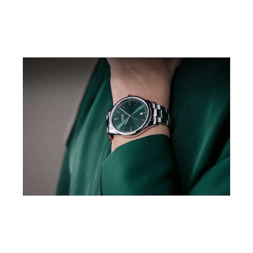 Union Glashütte Unisexuhr mit Edelstahlgehäuse und grünem Zifferblatt.
