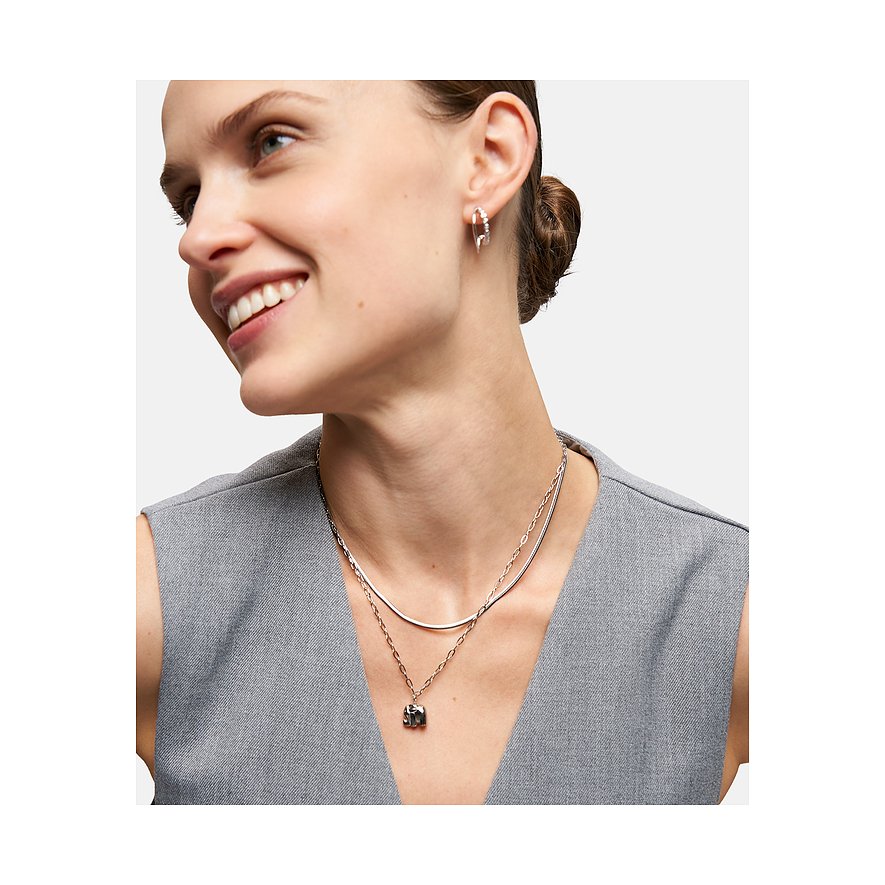 Tamaris Halsschmuck aus Edelstahl mit Elefanten-Anhänger.