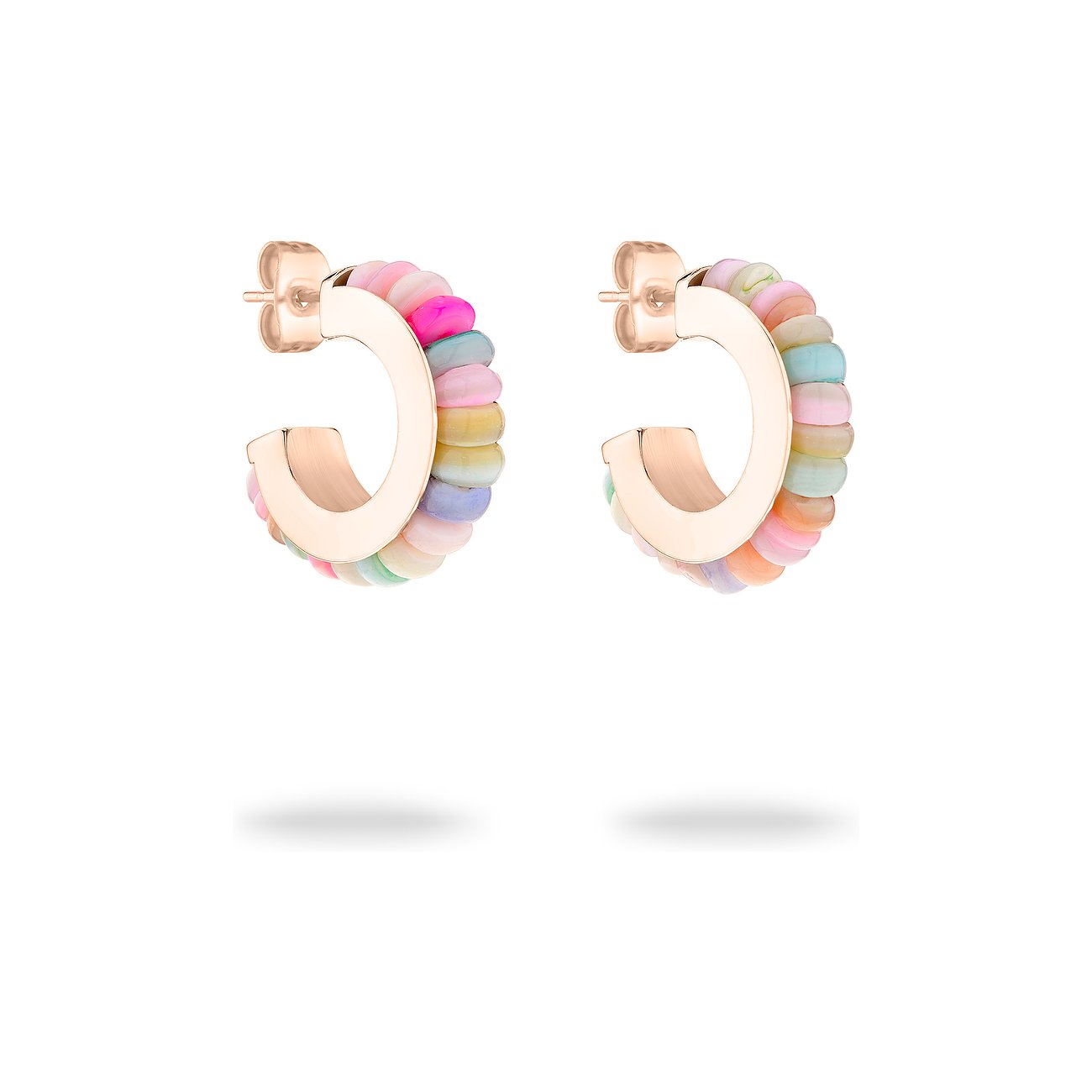 Tamaris Ohrringe aus Edelstahl mit bunten Steinen.