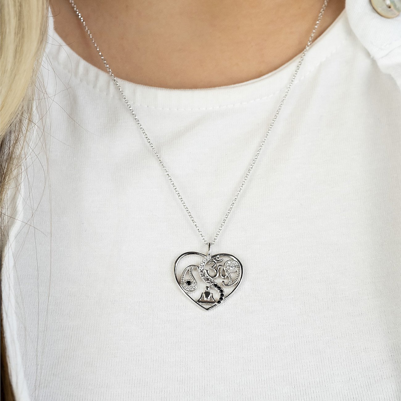 Engelsrufer Halsschmuck aus 925er Silber mit Zirkonia.