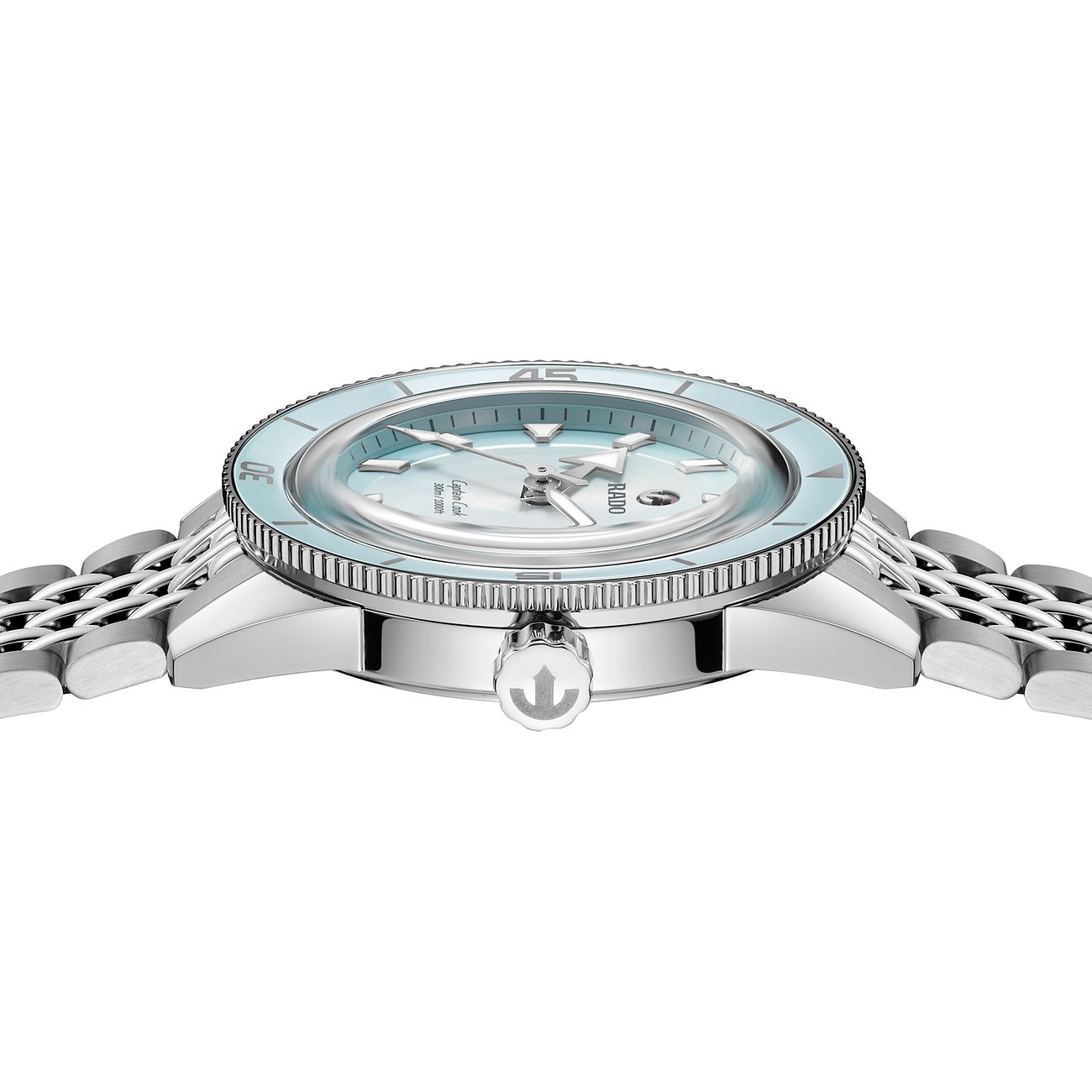 Rado Unisexuhr mit Edelstahlgehäuse, hellblauem Zifferblatt und silberfarbenem Armband.