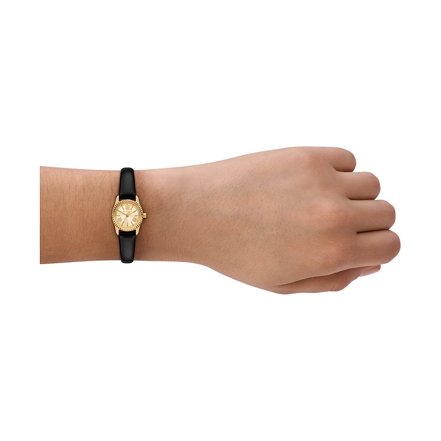 Michael Kors dameur med urkasse i rustfrit stål, analog, med romertal.