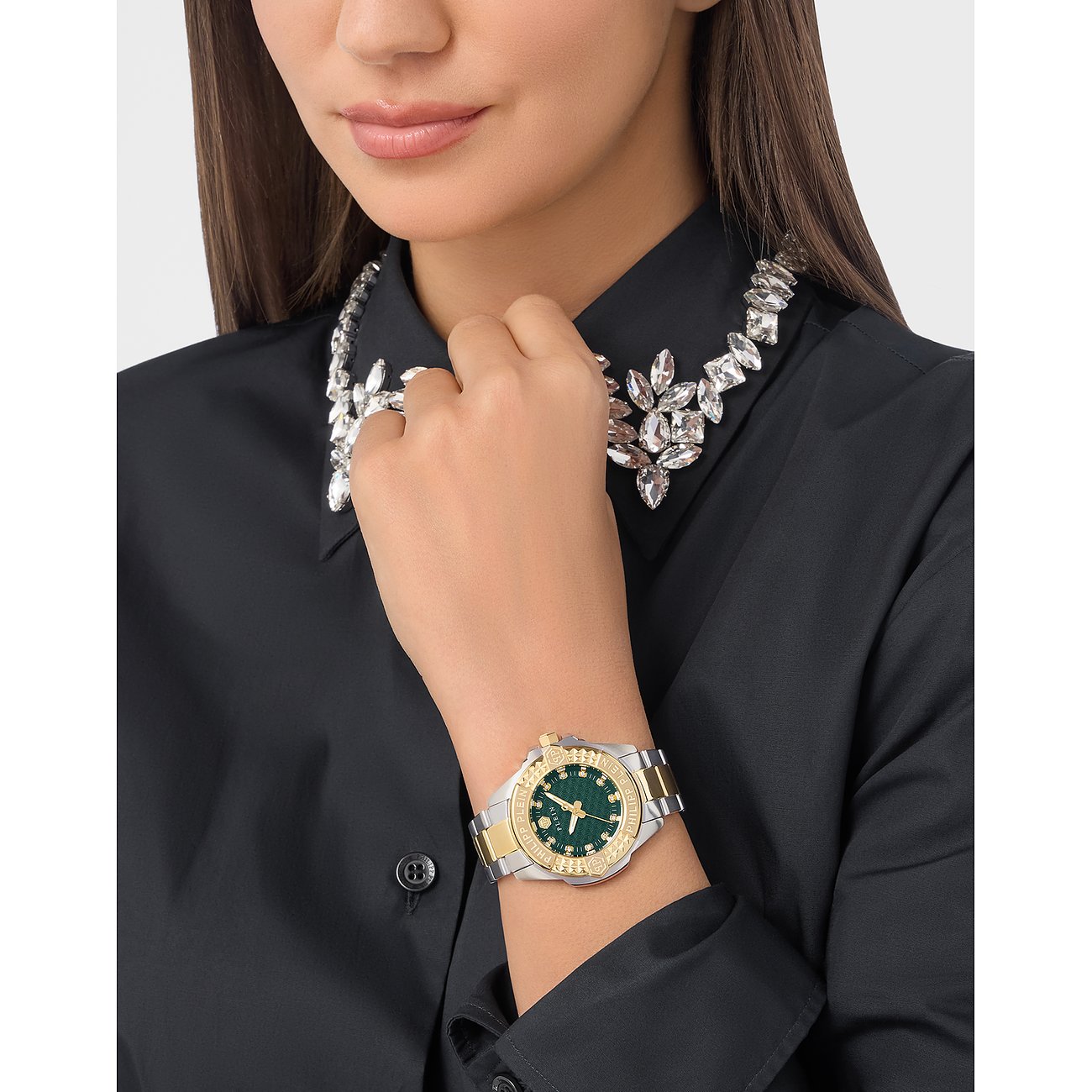 Philipp Plein Damenuhr mit Edelstahlgehäuse, bicolor, grünem Zifferblatt und Steinen.