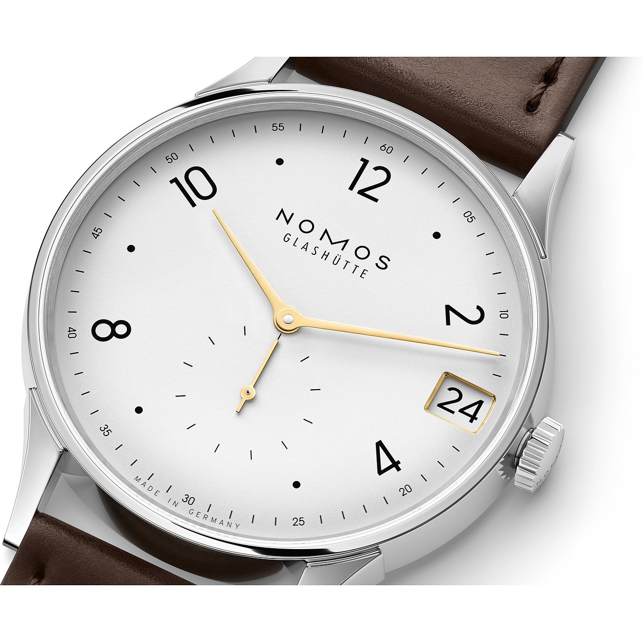 Nomos Glashütte Herrenuhr mit Edelstahlgehäuse, weißem Zifferblatt und Datum.