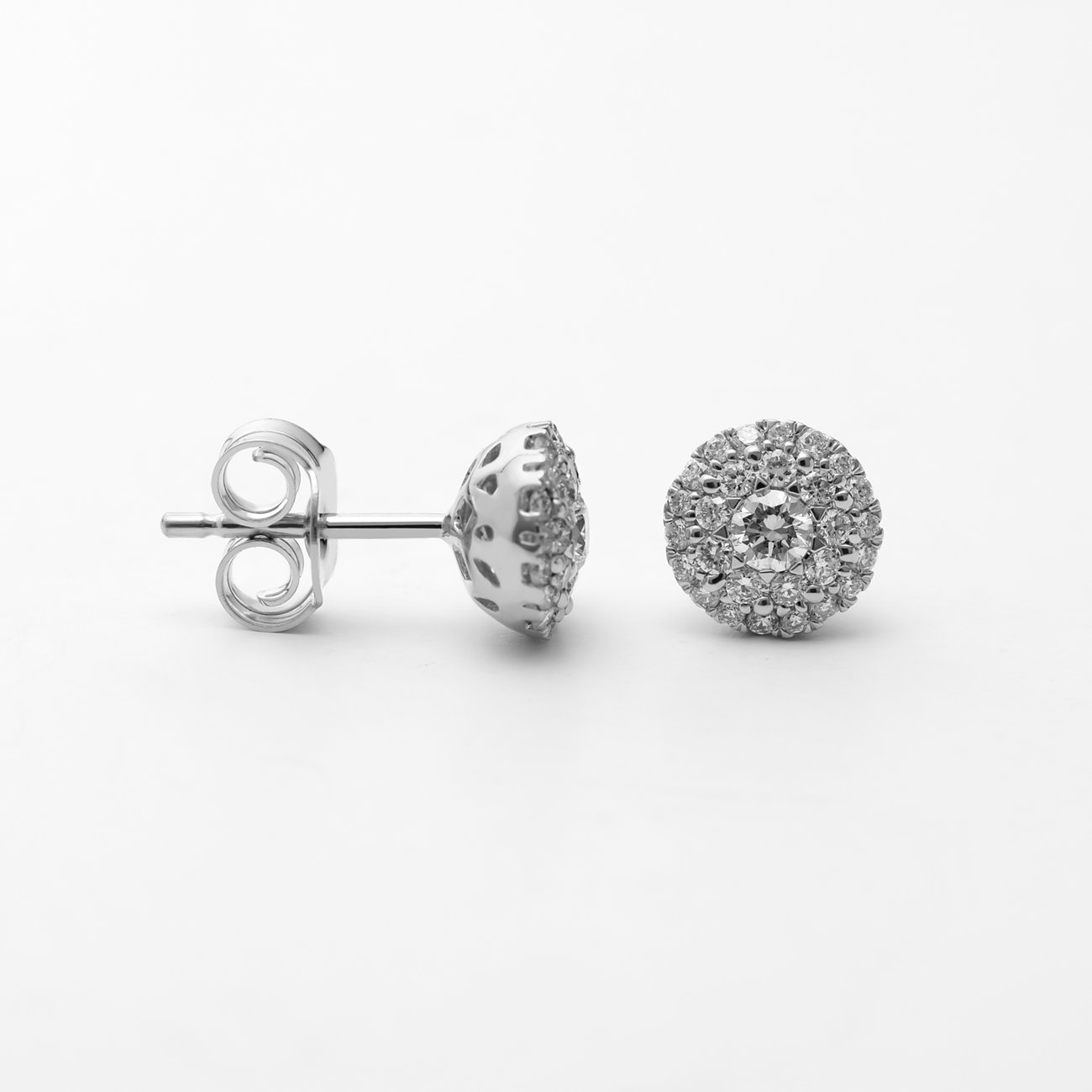 Puces d'oreilles CHRIST en or blanc 585 avec diamants ronds scintillants