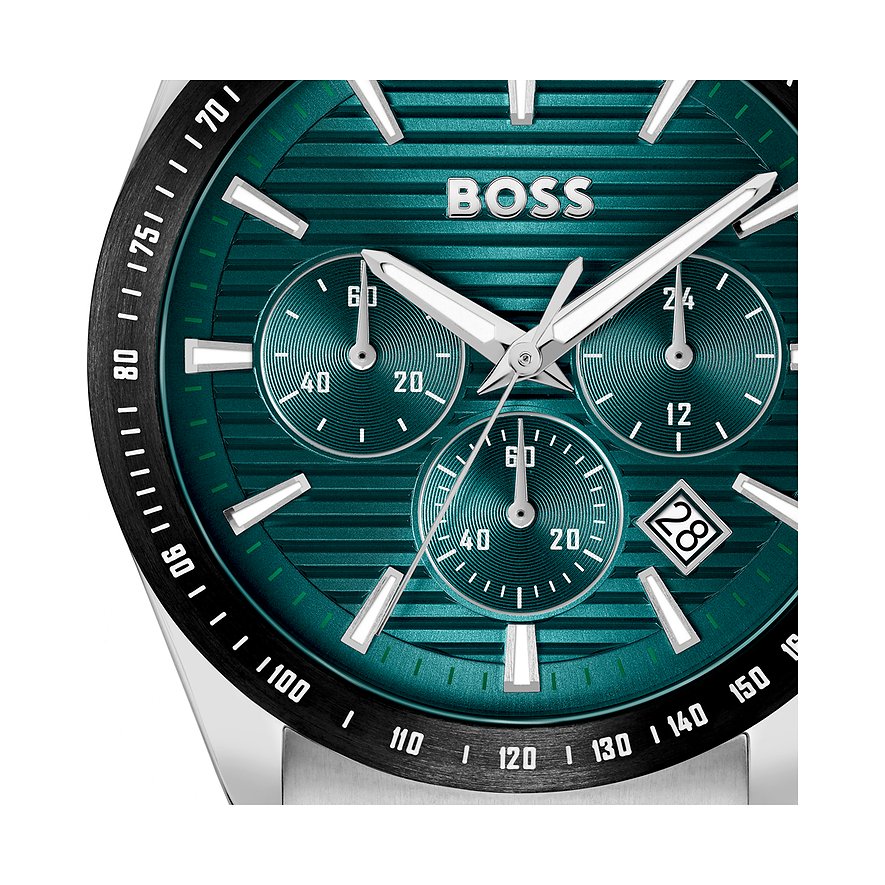Boss Herrenuhr mit Edelstahlgehäuse, grünem Zifferblatt und Chronographenanzeige.