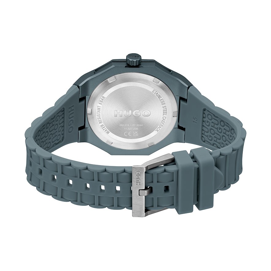 Hugo Herrenuhr mit Edelstahlgehäuse, grauem Armband und silberfarbener Schließe.