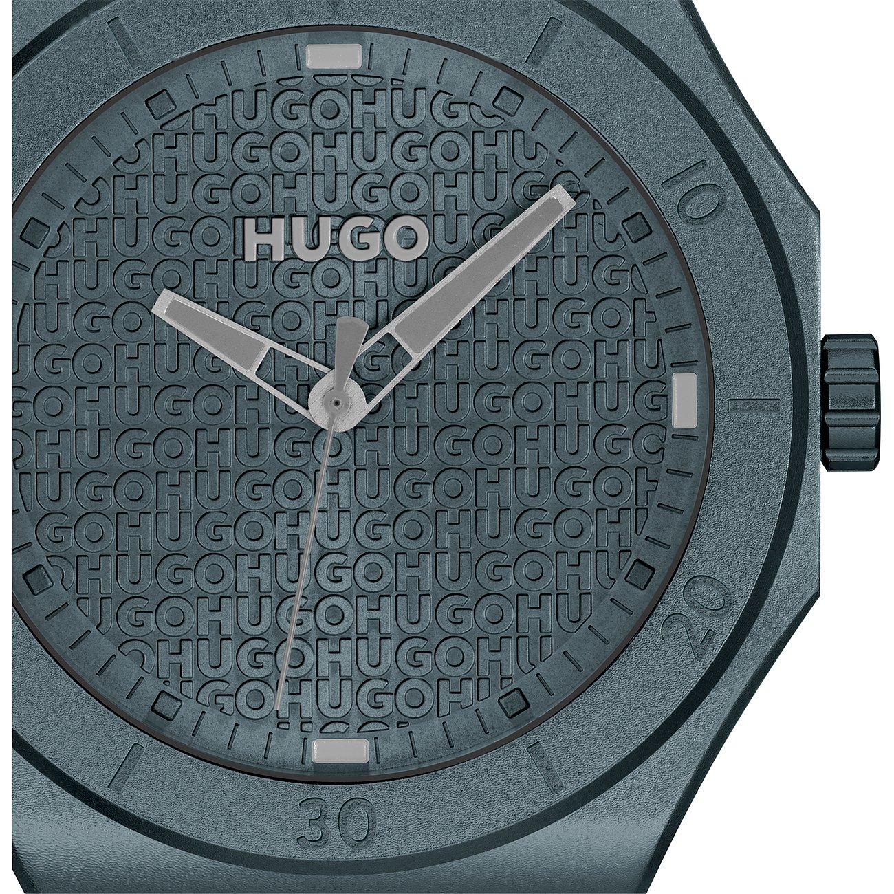 Hugo Herrenuhr mit Edelstahlgehäuse und analoger Anzeige mit HUGO-Schriftzug-Zifferblatt.