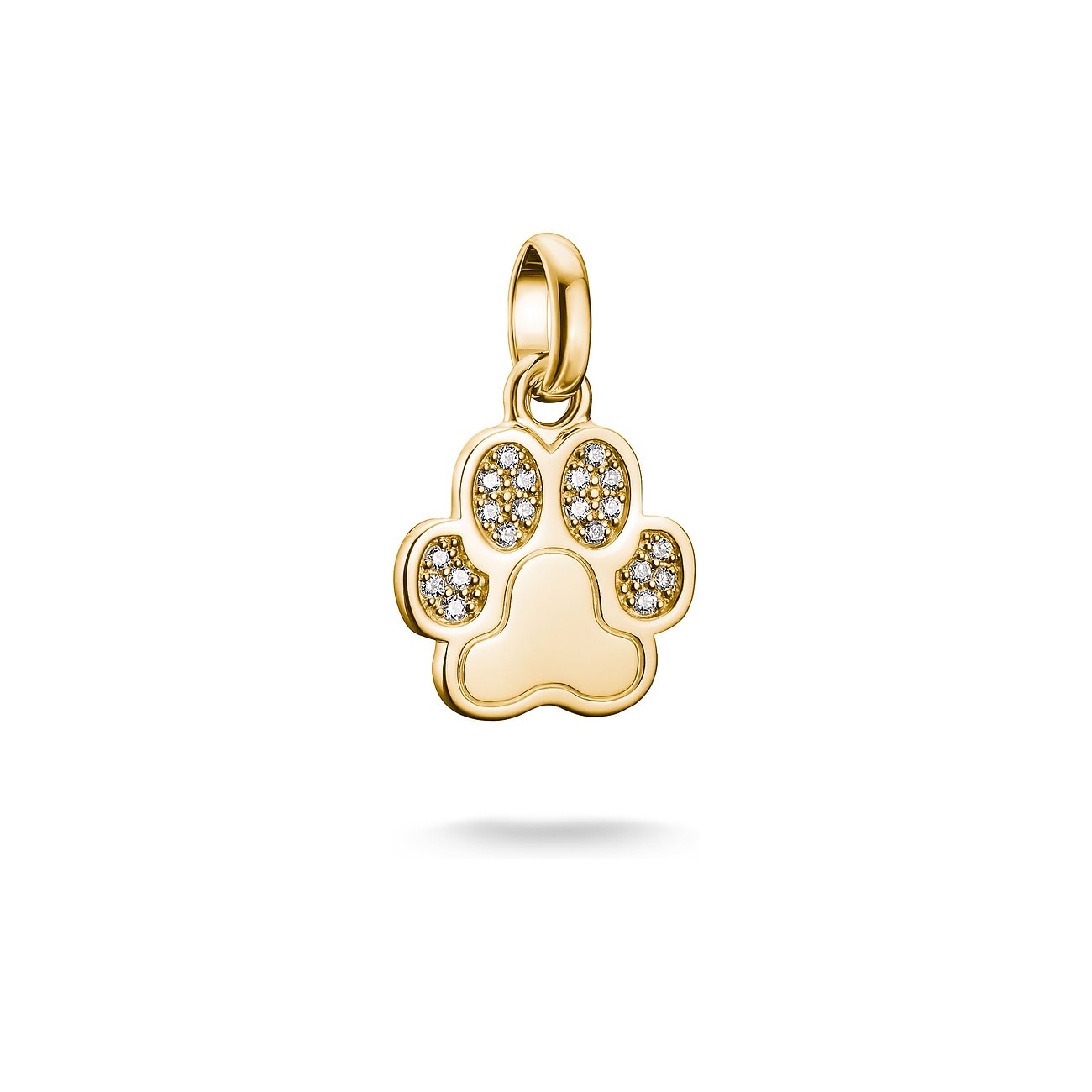 Pendentif Thomas Sabo en argent recyclé plaqué or, patte avec pavé de zircones sur les coussinets, vue de face.
