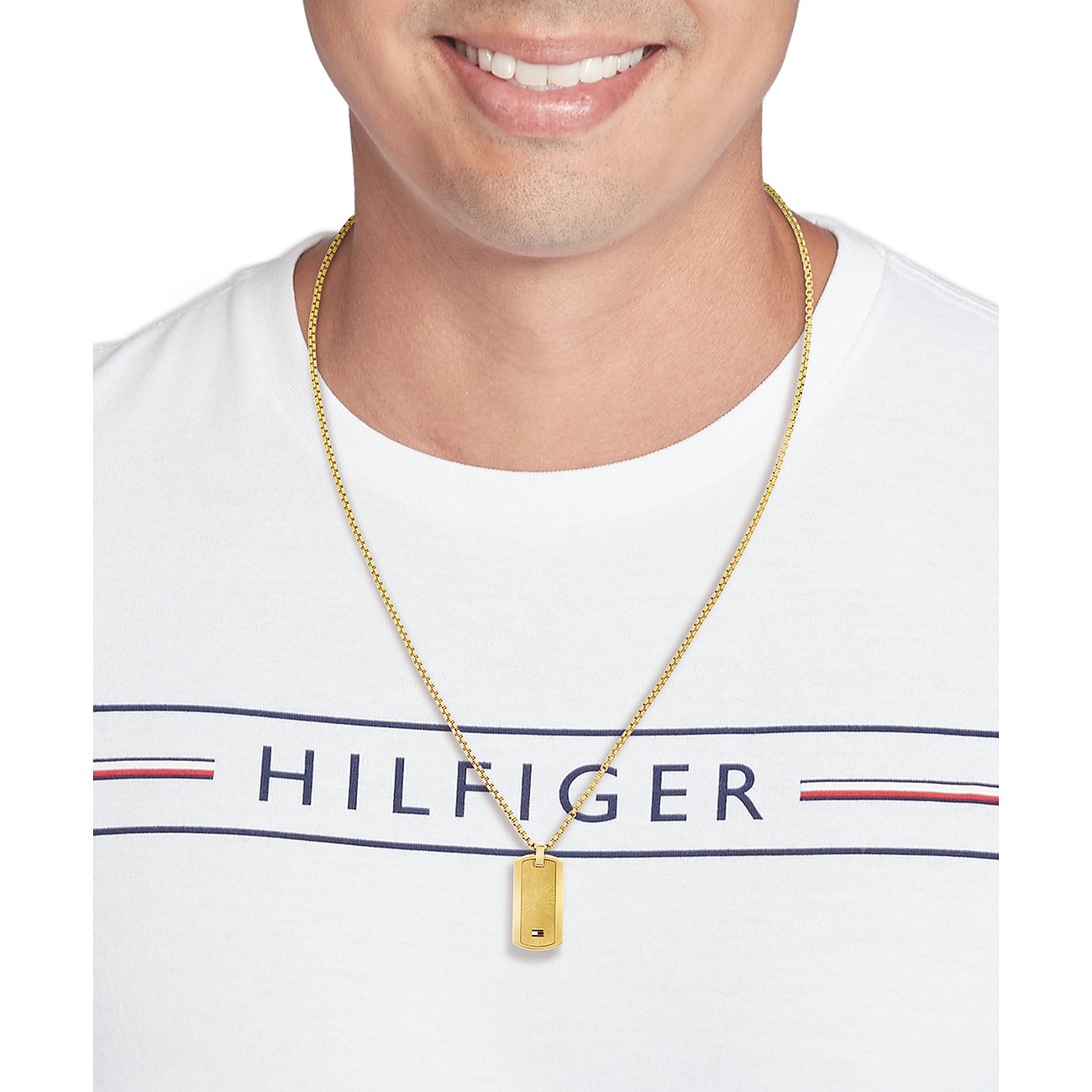 Tommy Hilfiger Edelstahl-Kette mit rechteckigem Anhänger.