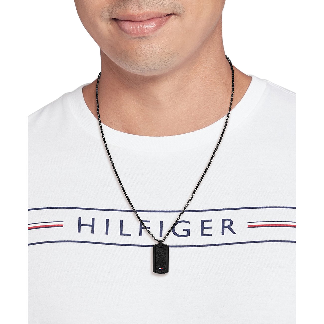 Tommy Hilfiger Edelstahl-Halskette mit Anhänger und geriffeltem Muster.