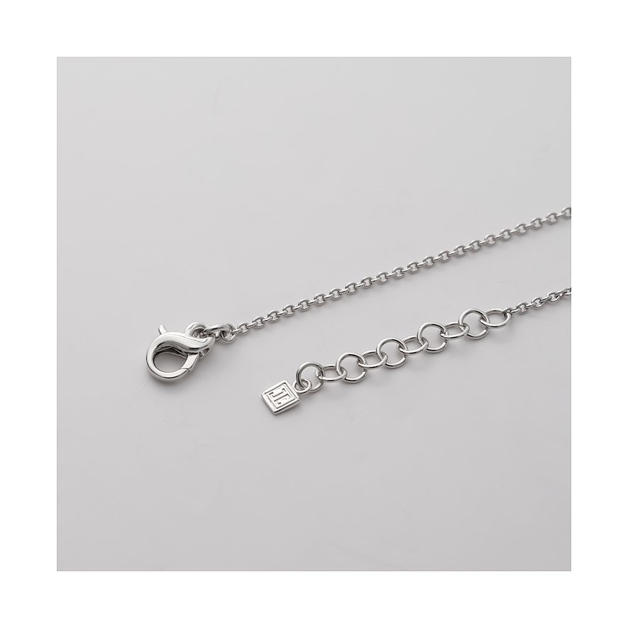 Detailansicht des Verschlusses einer JETTE Halskette aus Sterlingsilber mit Karabinerverschluss und Verlängerung.