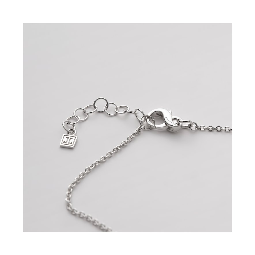 Nahaufnahme des Verschlusses und Verlängerungskettchens des JETTE Armschmucks aus recyceltem 925er Silber.