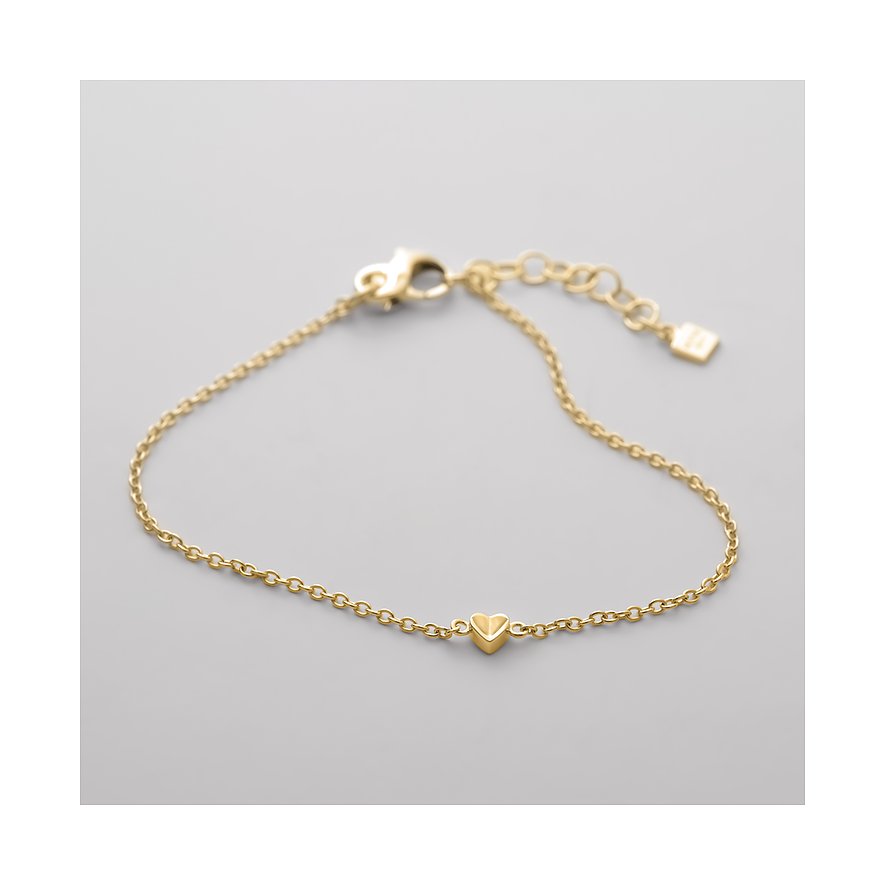 Ett JETTE ärtlänksarmband i återvunnet, guldpläterat 925 sterlingsilver med ett litet hjärthänge i mitten.