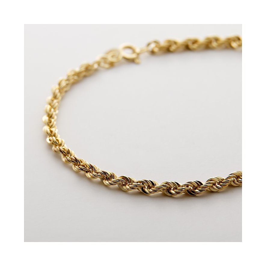 CHRIST Armband aus poliertem 585er Gelbgold in Seilkette, mit Karabinerverschluss, liegend, von oben.