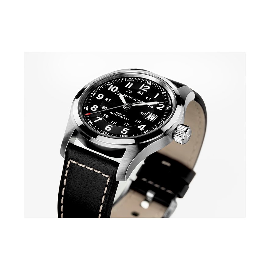 Hamilton Herrenuhr mit Edelstahlgehäuse, schwarzem Zifferblatt und Lederarmband.