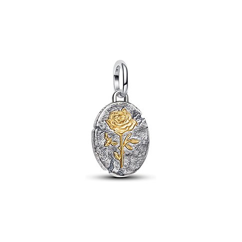 Pandora Anhängeschmuck aus 925er Silber und Metall, ein ovaler Charm mit einer goldenen Rose und Schmetterling in der Mitte.