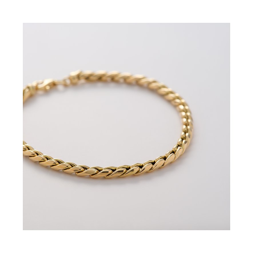 CHRIST Armschmuck aus 585 Gelbgold mit geflochtenen Gliedern. Die Gliederung ist auf weißem Hintergrund scharf zu sehen.