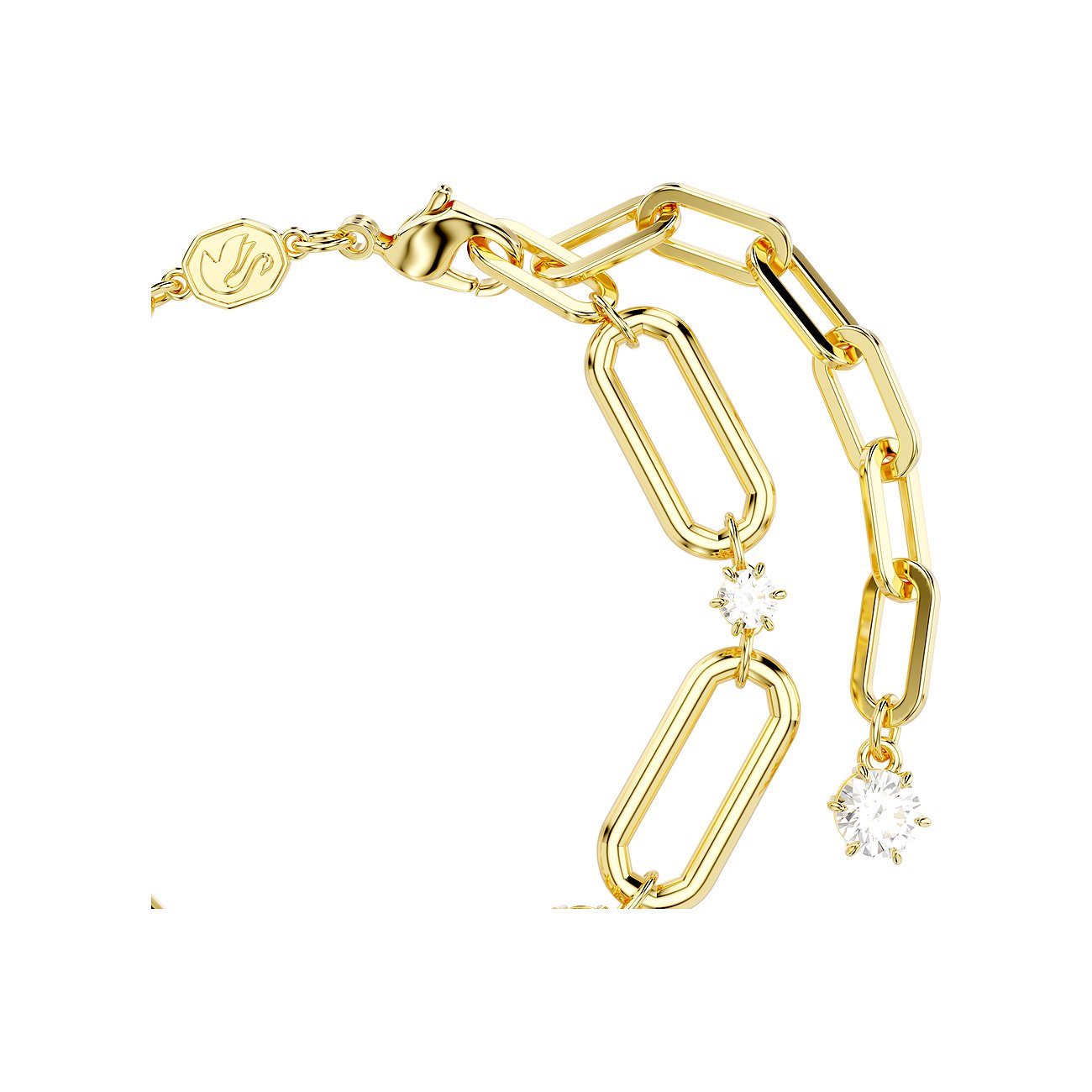 Close-up van een gouden Swarovski-armband van metaal. Het toont schakels met ovale en rechthoekige vormen.