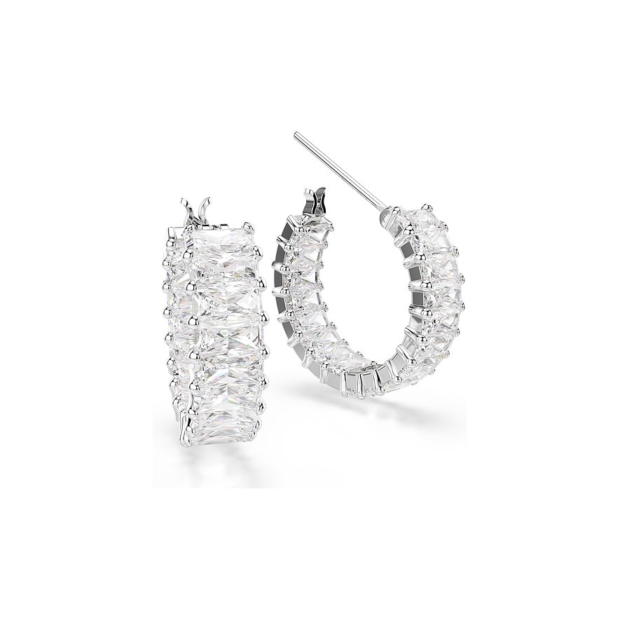 Swarovski oorknoppen van metaal met grote, rechthoekige, fonkelende Swarovski-kristallen in baguetteslijpvorm.