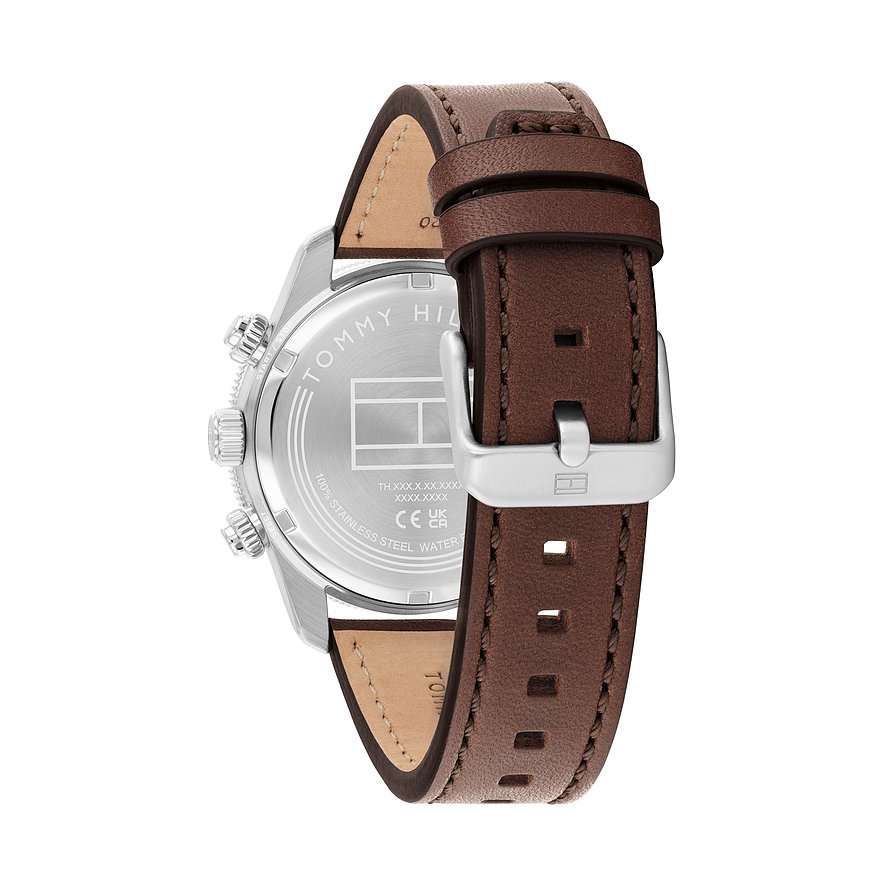 Rückansicht der Tommy Hilfiger Herrenuhr aus Edelstahl und Aluminium mit braunem Lederarmband und Dornschließe.