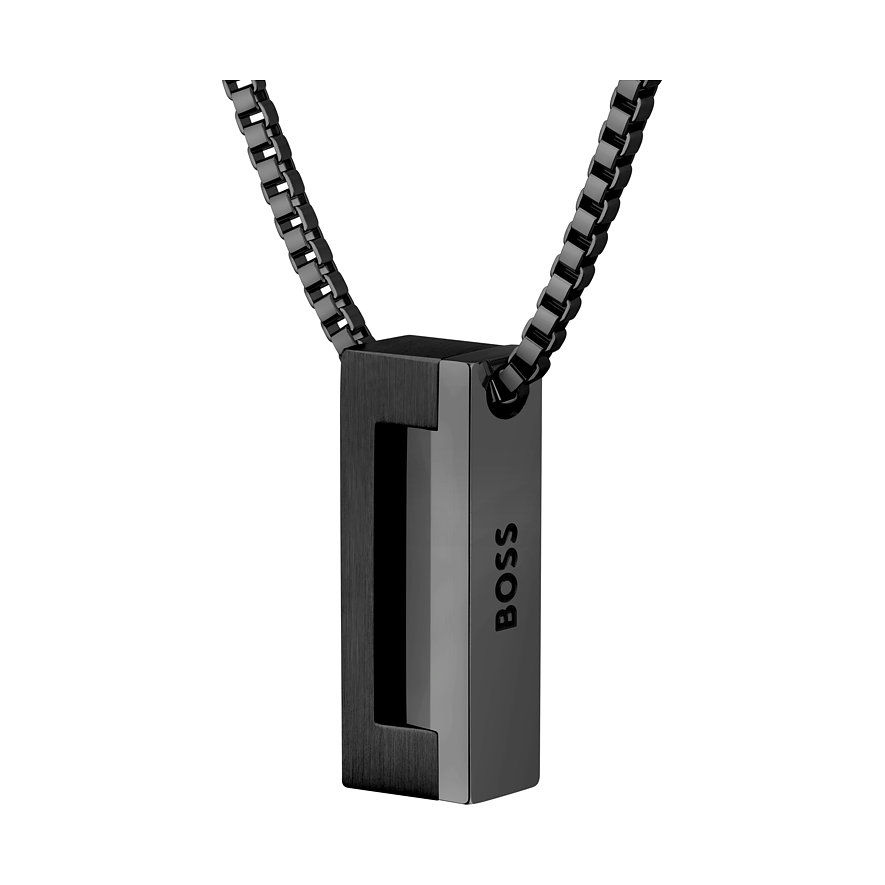 Boss ketting van glanzend, zwart roestvrij staal met gegraveerde Boss-belettering en fijne ketting.