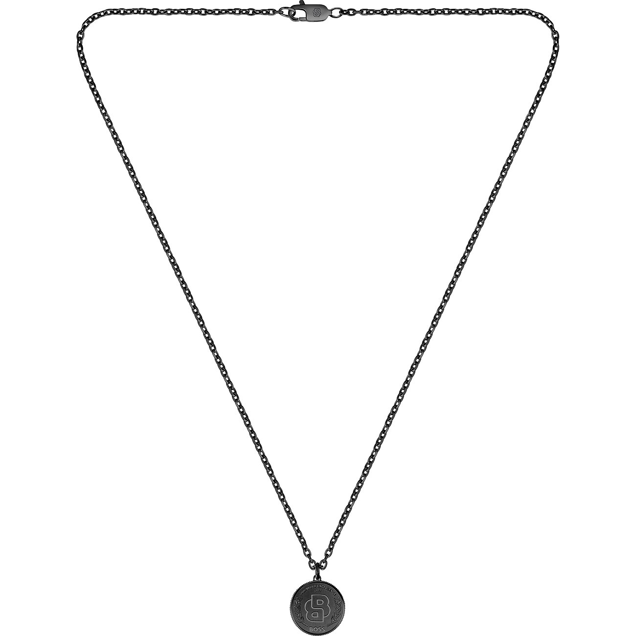 Een zwarte Boss roestvrijstalen ketting met een ronde hanger, gegraveerd met een 