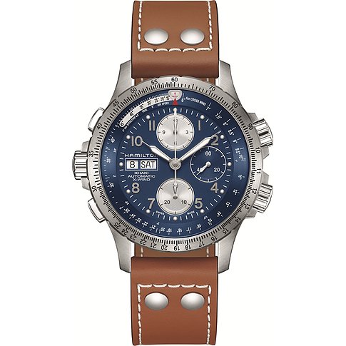 Hamilton Herrenuhr aus Edelstahl mit braunem Lederarmband und blauem Zifferblatt, von oben abgebildet.