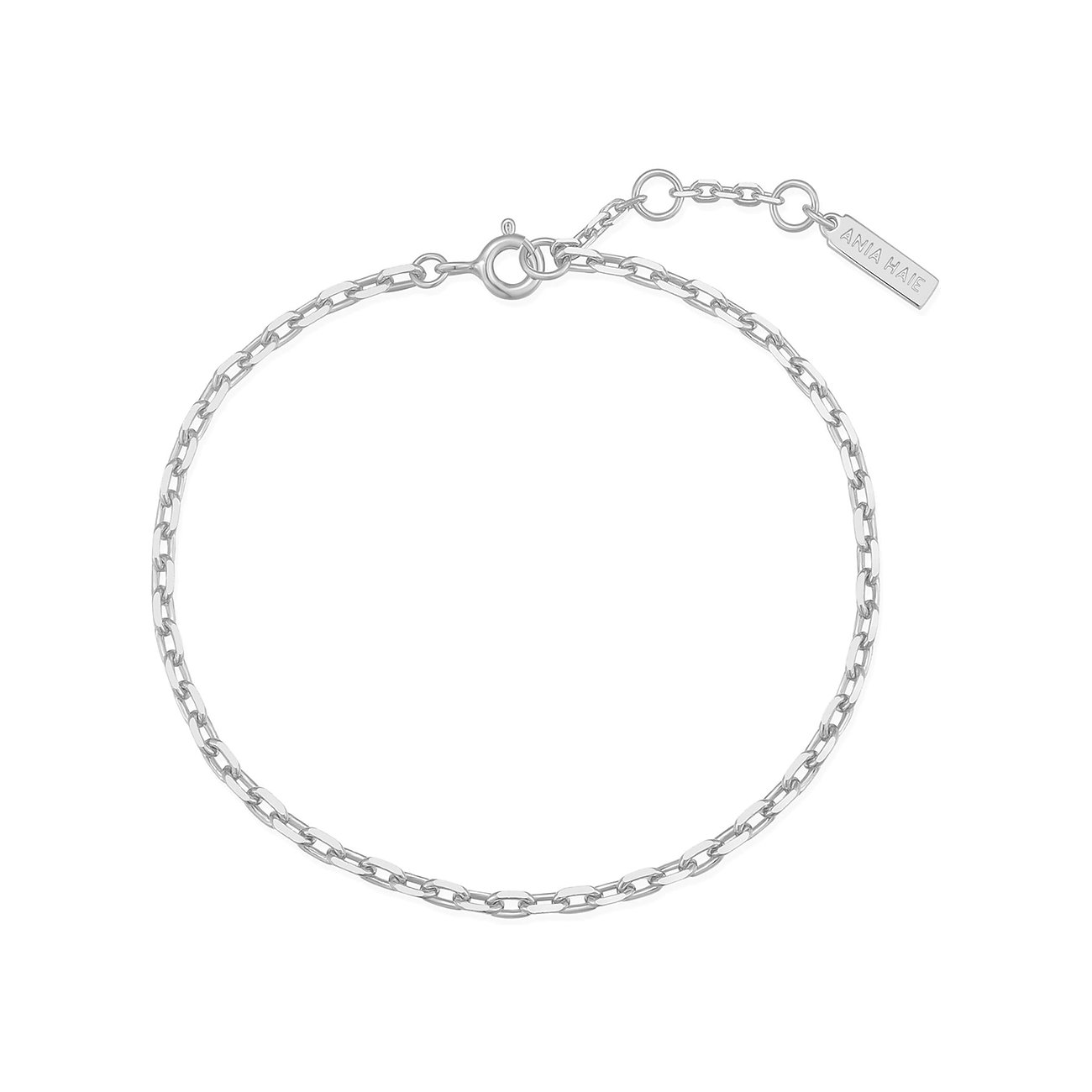 Bracelet fin Ania Haie en argent sterling 925, maillons ancre et fermoir mousqueton, sur fond blanc.