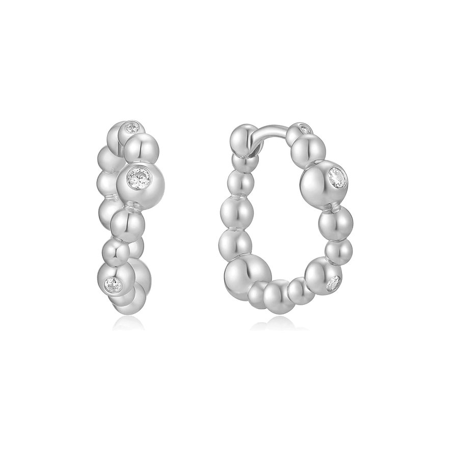 Ania Haie oorbellen van 925 sterling zilver met zirkonia, bestaande uit afwisselend grote en kleine bolletjes.