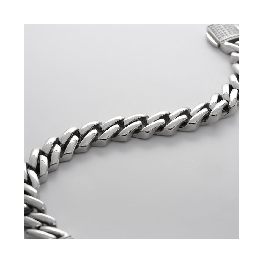 FAVS Armschmuck aus Edelstahl mit Zirkonia-Stein. Eine silberfarbene Gliederkette mit breiten, glänzenden Elementen.