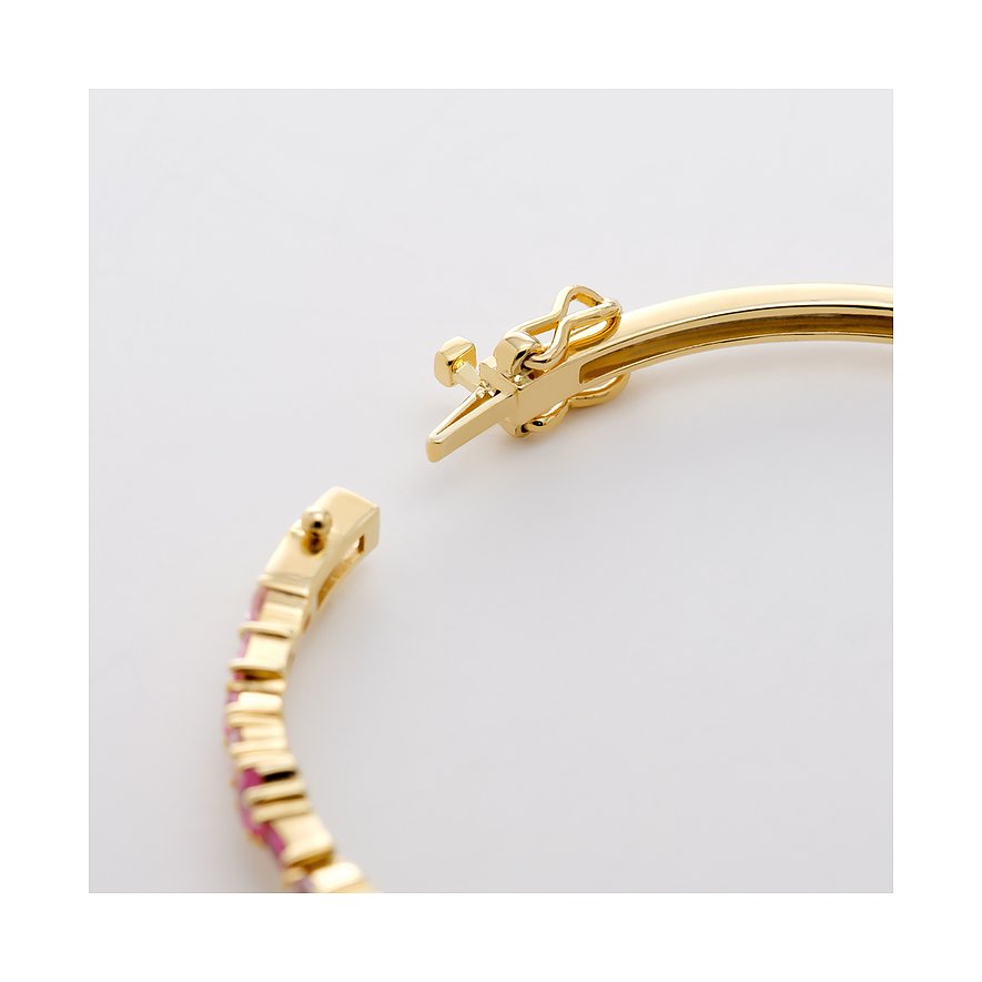 Detailansicht des geöffneten Armbands von CHRIST aus Sterlingsilber mit goldfarbener Beschichtung und Zirkonia.