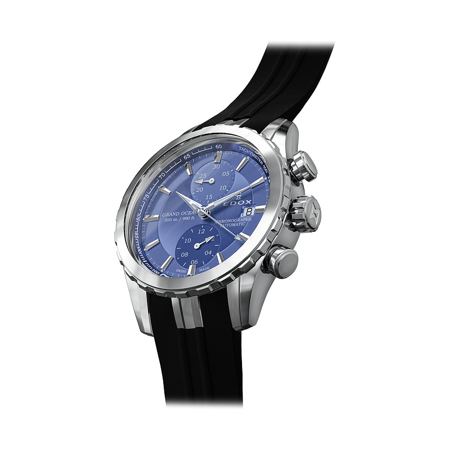 Die Edox Herrenuhr aus Edelstahl und Aluminium zeigt ein blaues Zifferblatt mit Datumsanzeige und Tachymeter.