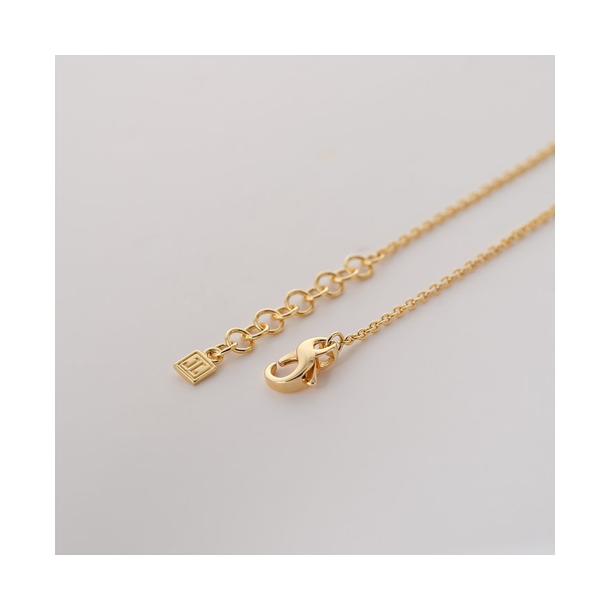 Nærbillede af JETTE armbåndskæde i genbrugssølv med justerbar kædelås og emblem.