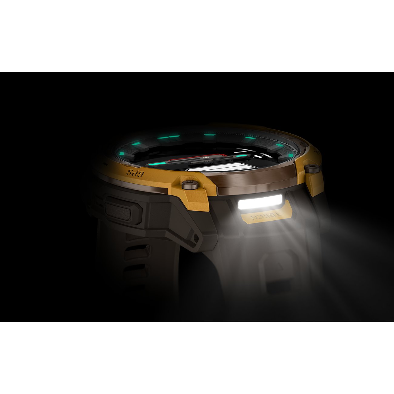 Nahaufnahme einer Garmin Smartwatch aus Kunststoff mit leuchtender Taschenlampe und grün leuchtendem Zifferblatt.