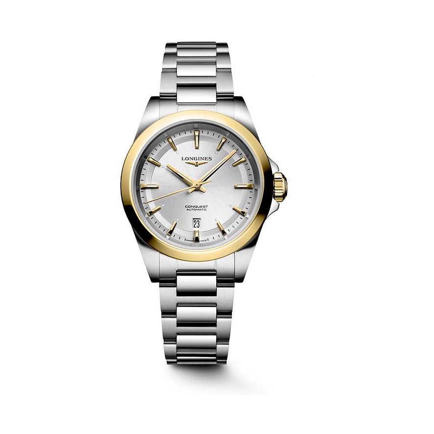 Nahaufnahme einer Longines Damenuhr aus Edelstahl mit goldenen Akzenten und silberfarbenem Zifferblatt.