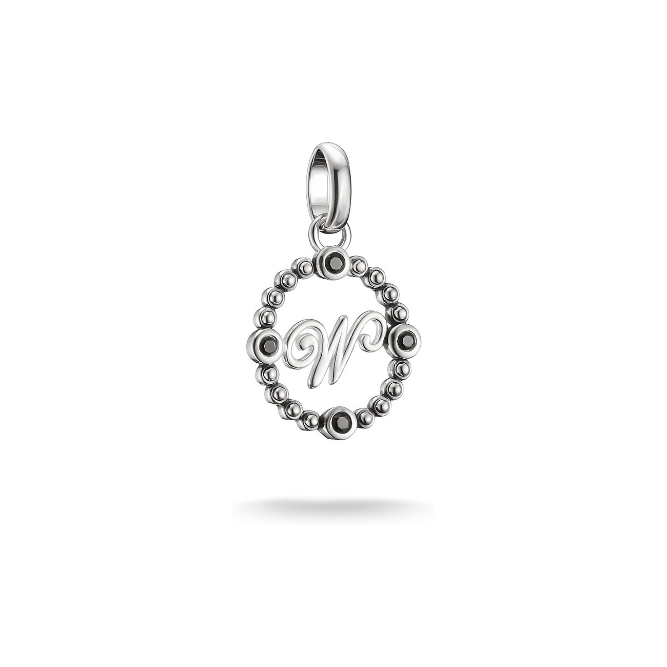 Thomas Sabo Silberanhänger mit „W“-Buchstaben in einem Kreis aus glitzernden Zirkonia-Farbsteinen.
