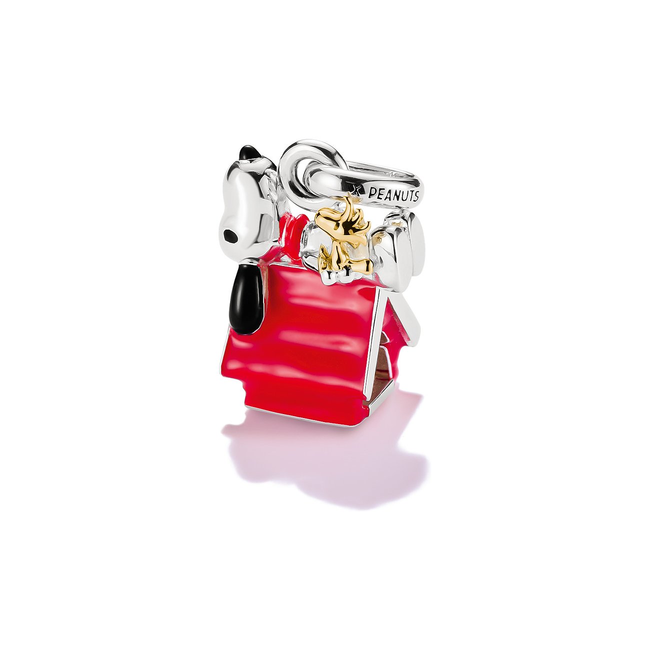 Thomas Sabo Peanuts Snoopy Anhänger aus 925er Silber und Emaille, Snoopy schlafend auf roter Hundehütte.