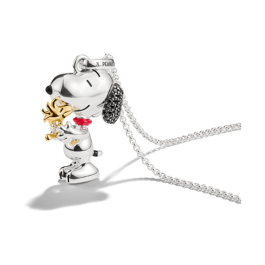 Thomas Sabo Halsschmuck aus 925er Silber zeigt Snoopy mit Goldakzenten und schwarzen Zirkonia-Ohren, der Woodstock hält.