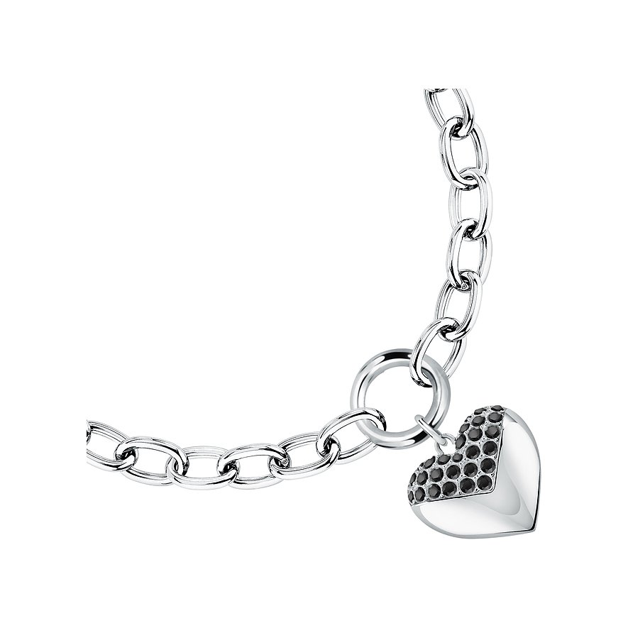 Karl Lagerfeld Edelstahl Armschmuck mit glänzendem Herzanhänger und funkelndem dunklen Kristall-Farbsteinbesatz.