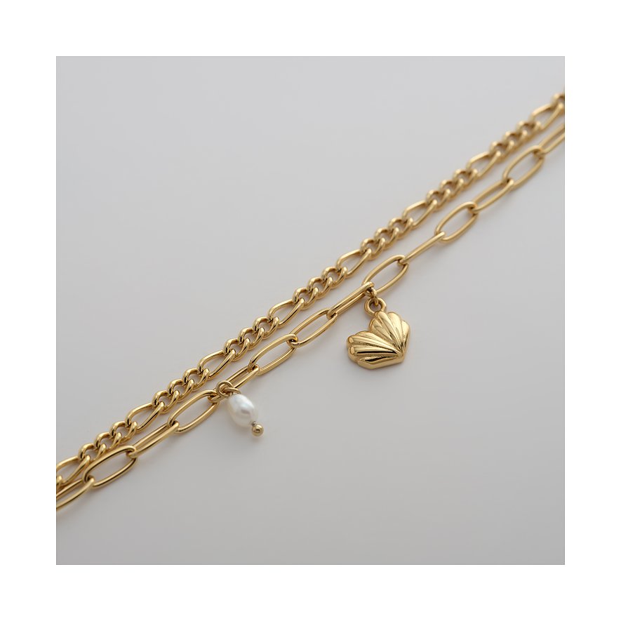 Un bracciale Guido Maria Kretschmer in acciaio inossidabile color oro giallo con perla e ciondolo a cuore.