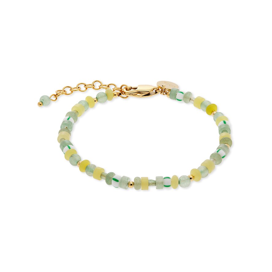 Ein Guido Maria Kretschmer Armband aus Edelstahl mit bunten Glassteinen in Grün- und Gelbtönen, auf einem weißen Hintergrund.