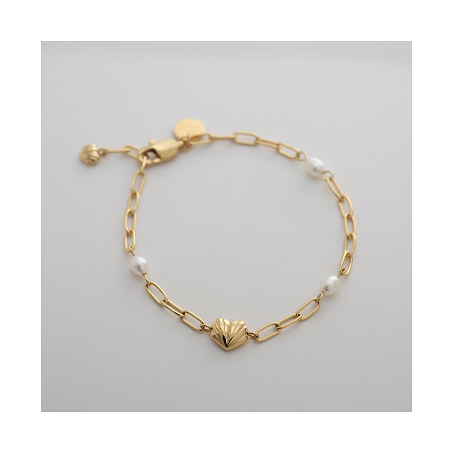 Guido Maria Kretschmer armbandsmycke i guldfärgat rostfritt stål med kedja, hjärta och pärlor.