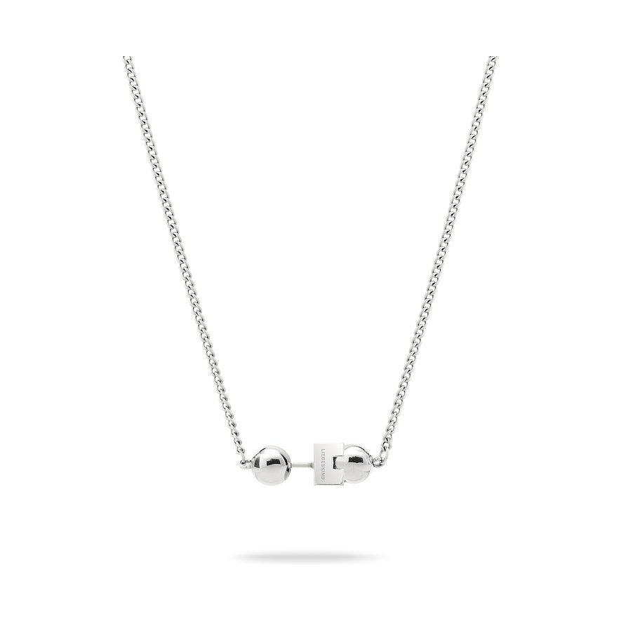 Liebeskind halsband i rostfritt stål med en graverad fyrkantig mittdel och två små kulor.