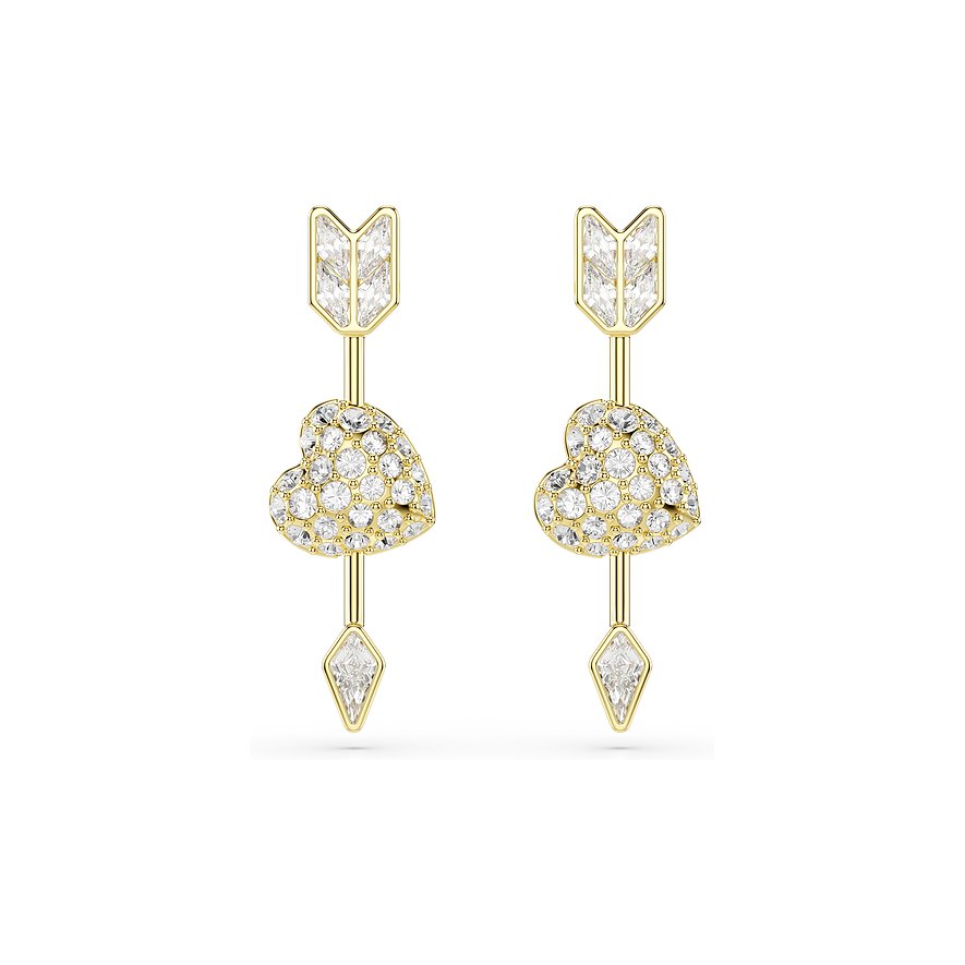 Ein Paar goldfarbener Swarovski Ohrhänger aus Metall in Pfeilform mit herzförmigem Detail, besetzt mit funkelnden Kristallen.