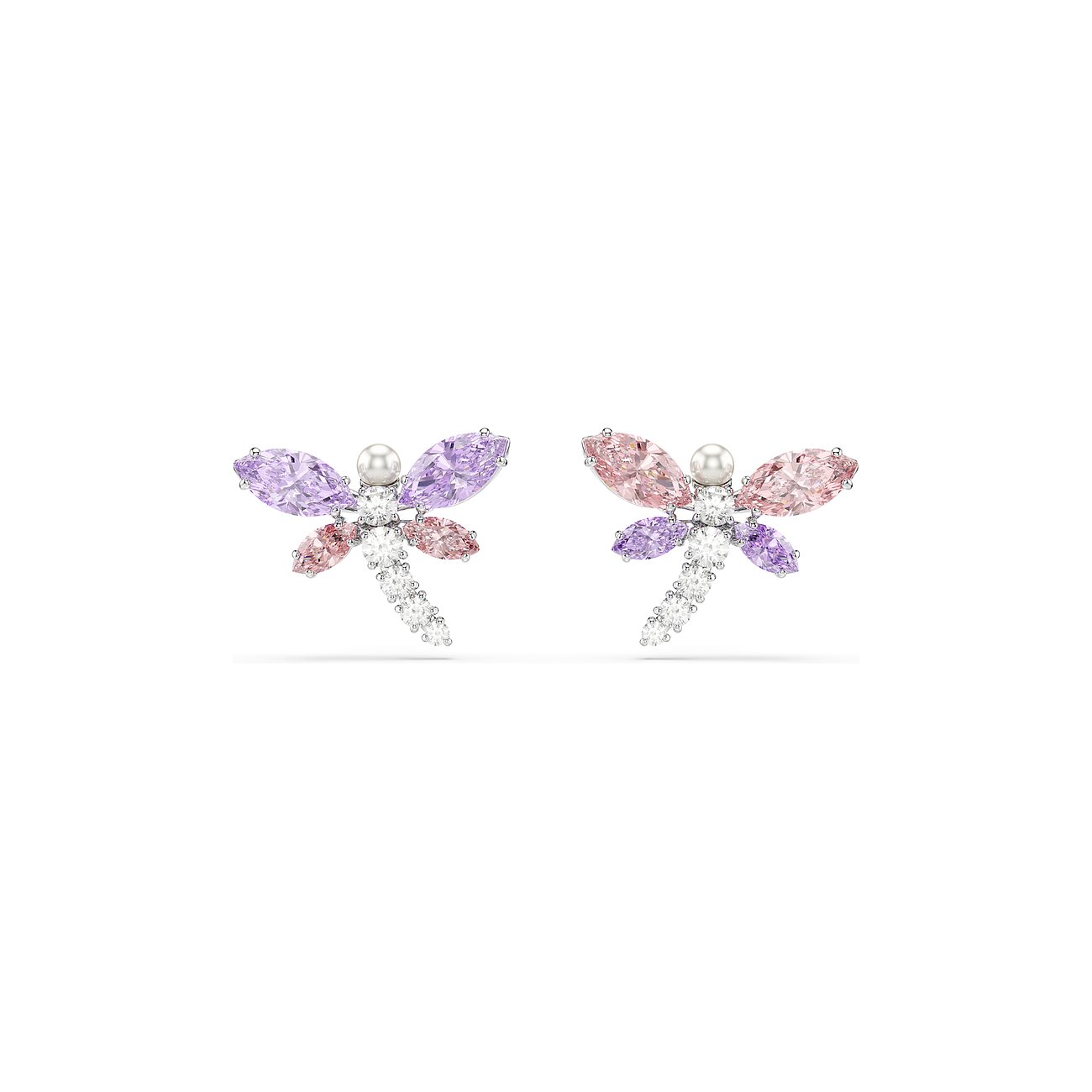 Een paar metalen Swarovski oorstekers, gevormd als violette en roze libellen met witte Swarovski-kristallen.