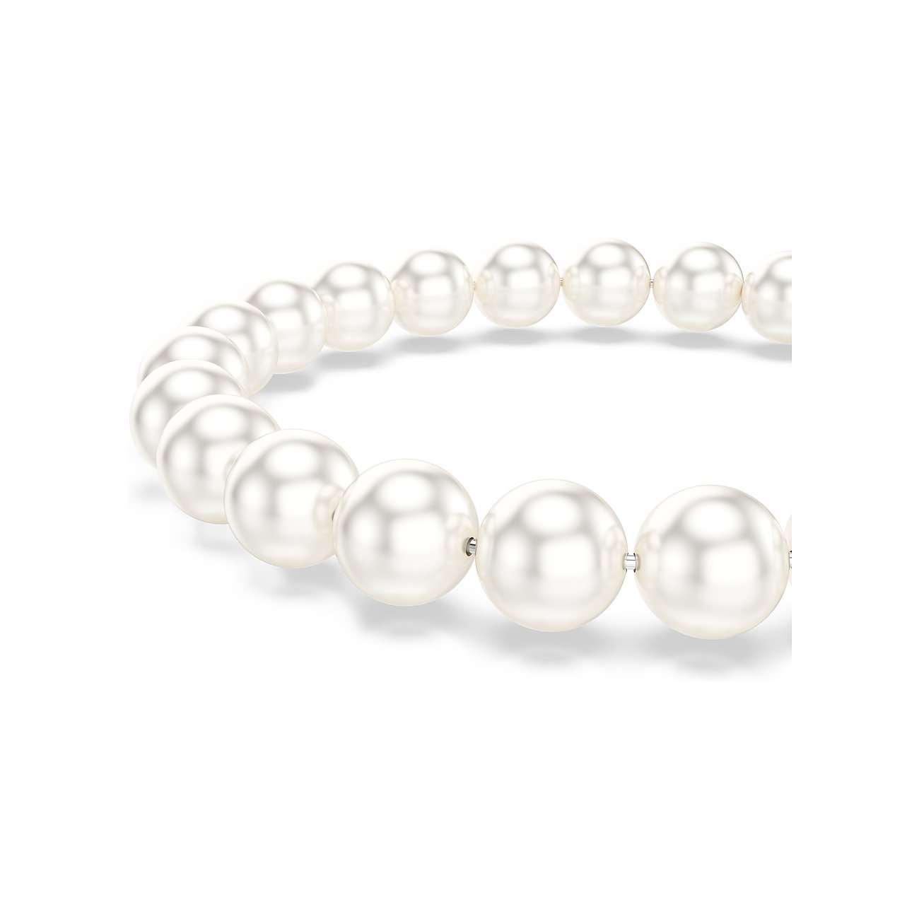 Nahaufnahme eines kreisförmigen Swarovski-Armschmucks aus Metall, verziert mit runden weißen Perlen.